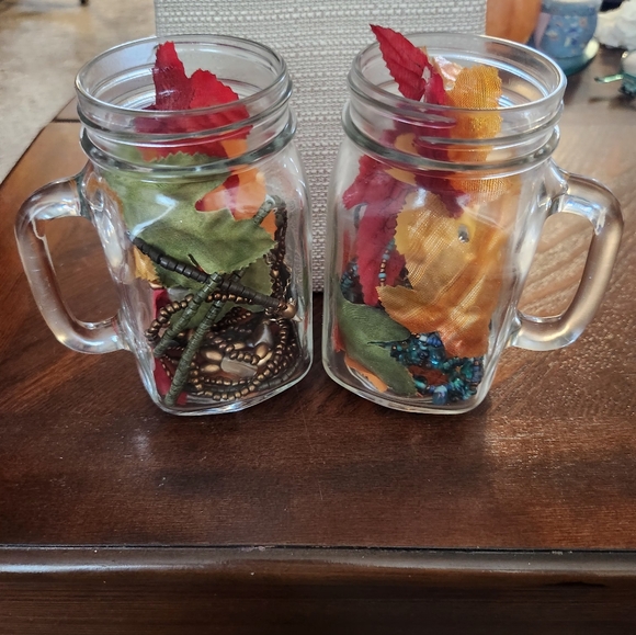 Jewelry - Stuffed Decorative Mason Jar Set with Autumn Leaves And 2 NECKLACES